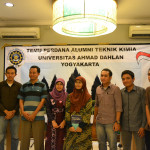 Ibu dosen dan para alumni